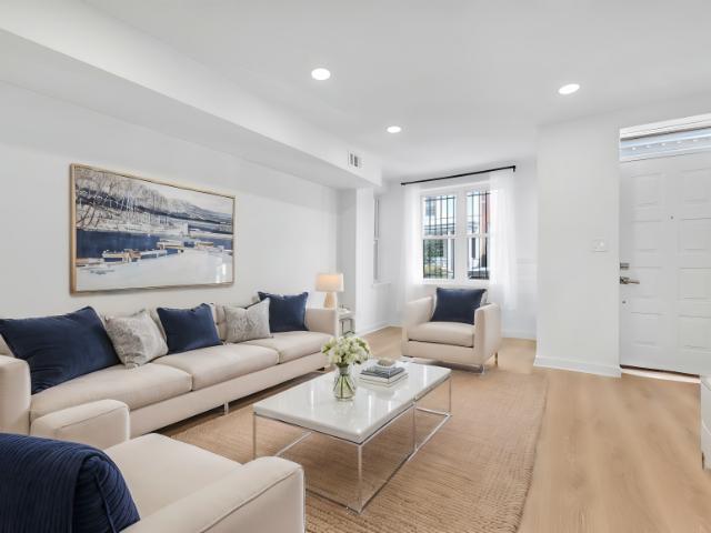 4 bedroom, Washington DC 20001 104821131