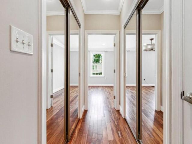 4 bedroom, Washington DC 20011 104575402
