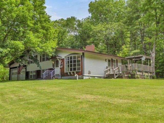 4 bedroom, Washington ME 04574 105818280