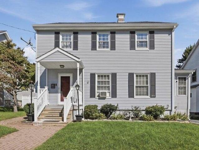 4 bedroom, Webster MA 01570 105440315