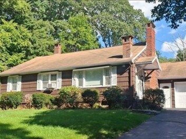 4 bedroom, Webster MA 01570 105560865