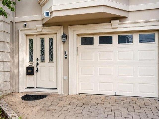 4 bedroom, Weehawken NJ 07086 104848580