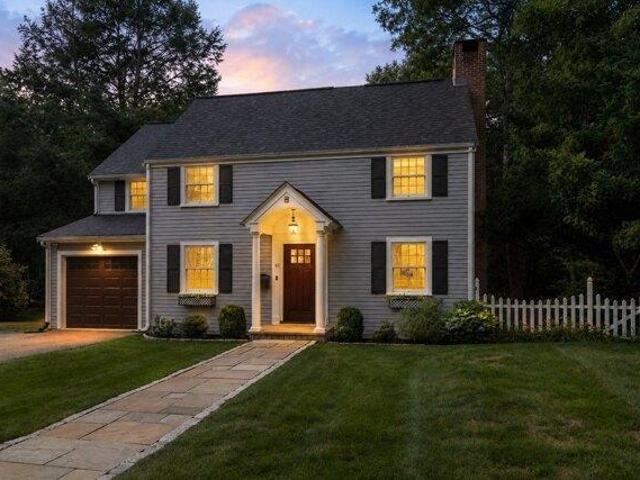 4 bedroom, Wellesley MA 02481 105404719