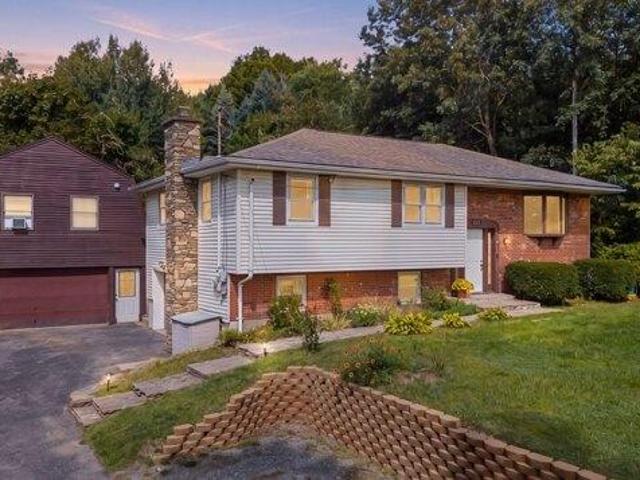 4 bedroom, West Boylston MA 01583 105415230