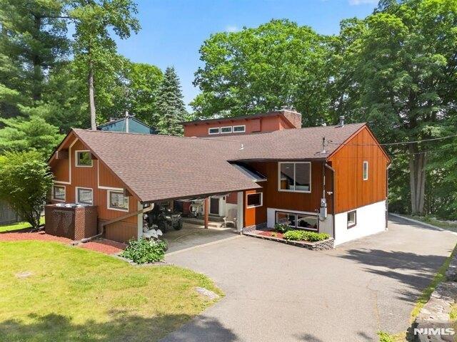 4 bedroom, West Milford NJ 07421 105231769