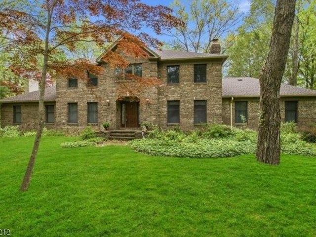 4 bedroom, West Milford NJ 07480 105316833
