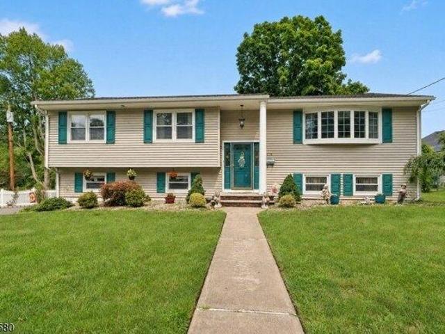 4 bedroom, West Orange NJ 07052 105206268