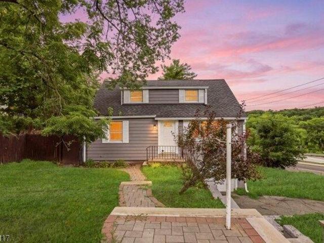 4 bedroom, West Orange NJ 07052 105691711