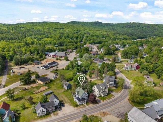 4 bedroom, West Paris ME 04289 105241239