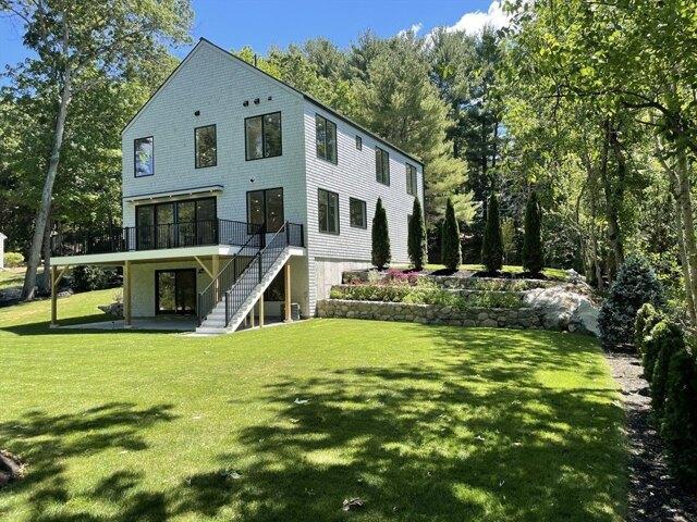 4 bedroom, Weston MA 02493 104653381