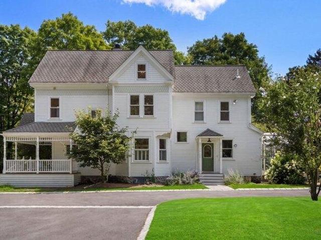 4 bedroom, Weston MA 02493 105579523