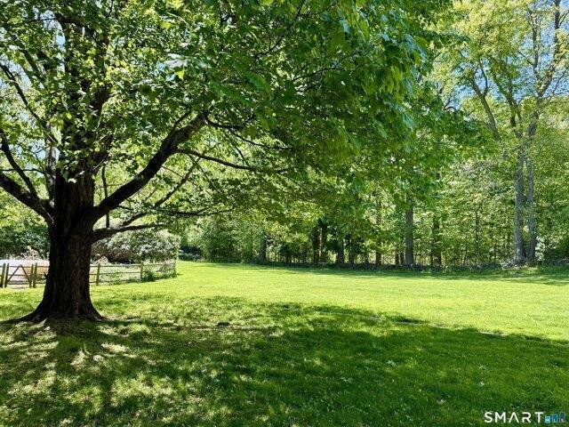 4 bedroom, Westport CT 06880 105439996