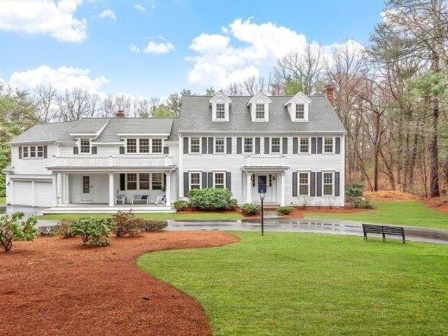 4 bedroom, Westwood MA 02090 105425858