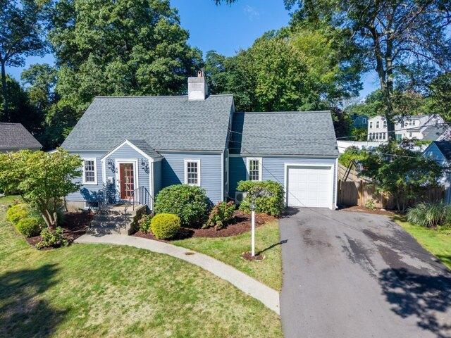 4 bedroom, Westwood MA 02090 105996875