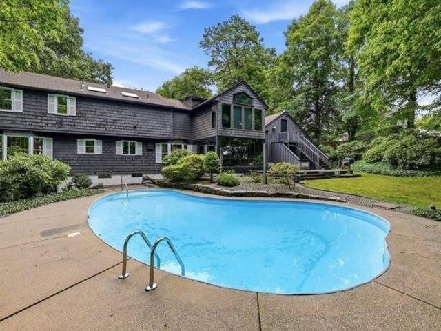 4 bedroom, Wilbraham MA 01095 105574702