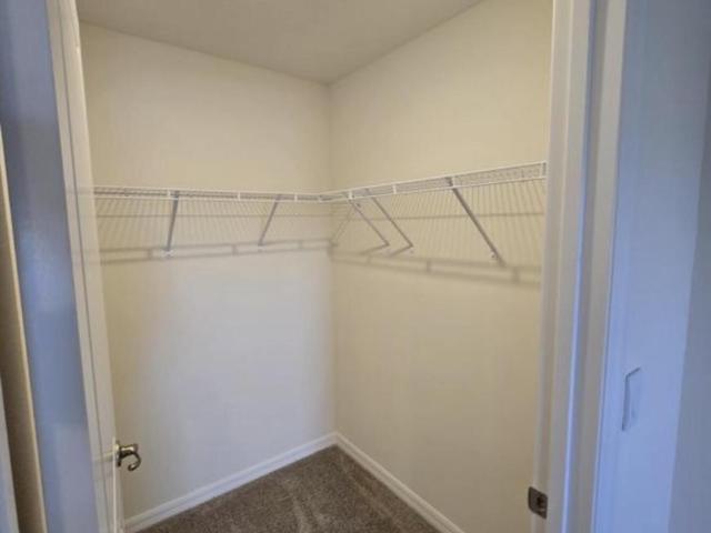 4 bedroom, Wildwood FL 34785 LS97074271