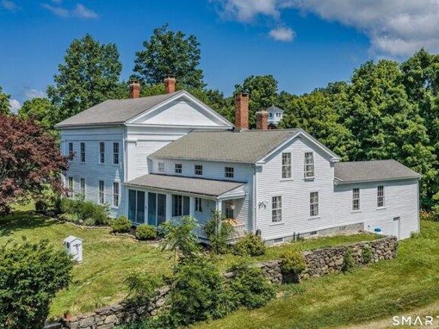 4 bedroom, Willington CT 06279 105428023