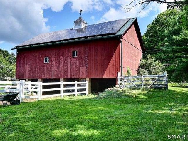 4 bedroom, Willington CT 06279 105207022
