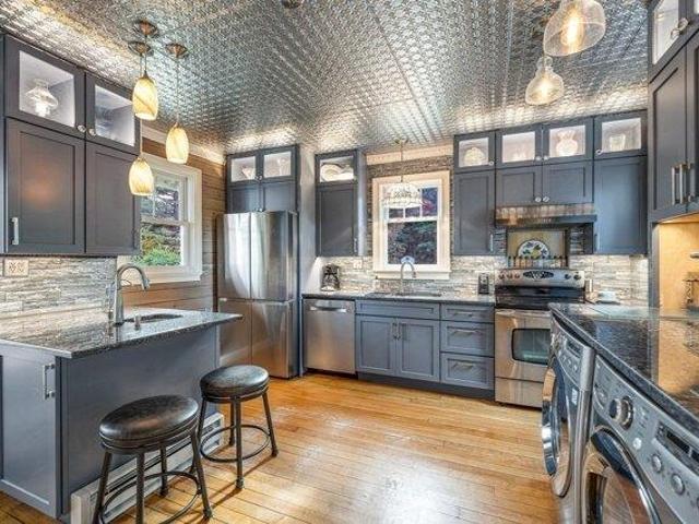 4 bedroom, Wilmington MA 01887 105367773