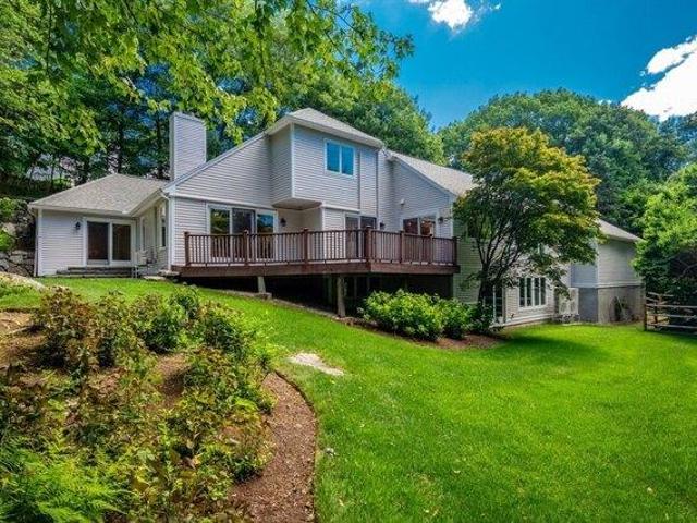 4 bedroom, Winchester MA 01890 105475187