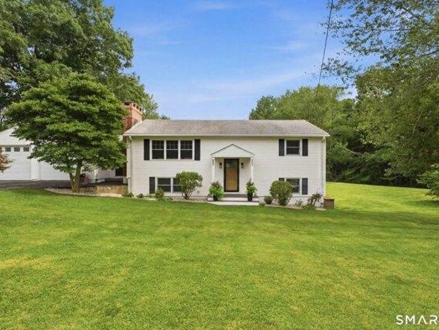 4 bedroom, Windham CT 06280 104331846