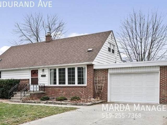 4 bedroom, Windsor ON N9E 2G2 104820199