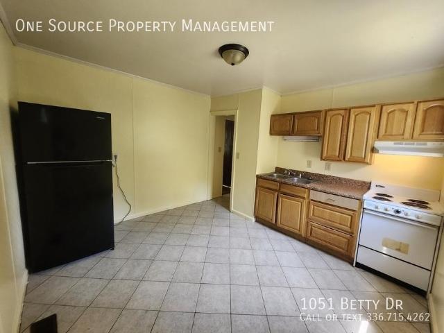 4 bedroom, Winston NC 27107 LS104199475