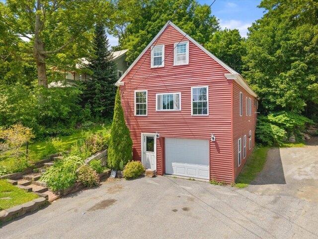 4 bedroom, Winterport ME 04496 105662961