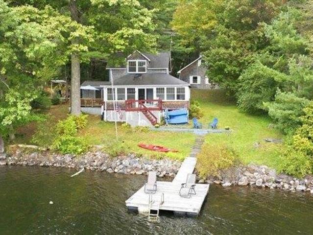 4 bedroom, Winthrop ME 04364 105682022