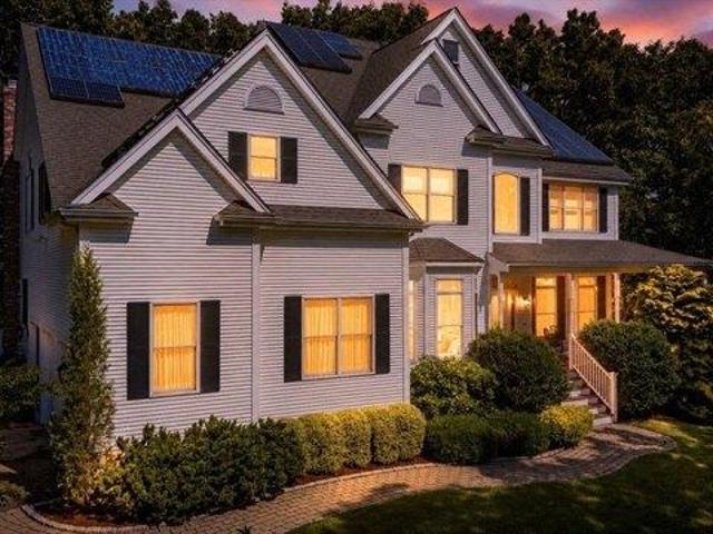 4 bedroom, Wrentham MA 02093 105535436