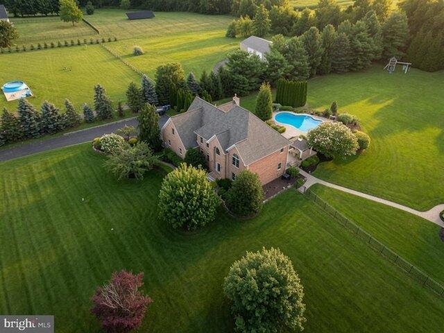 4 bedroom, Wrightstown NJ 08562 105274321