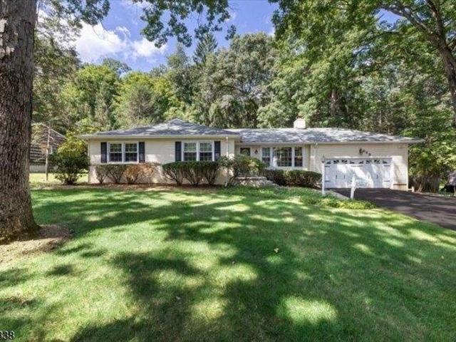 4 bedroom, Wyckoff NJ 07481 105659796