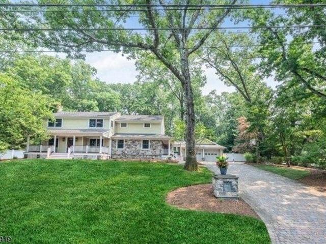 4 bedroom, Wyckoff NJ 07481 105801129