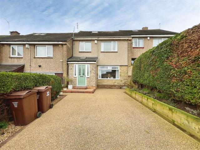 4 Bedroom Town House