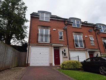 4 Bedroom Town House To Rent In St Katherine's Court, Derby, DE22