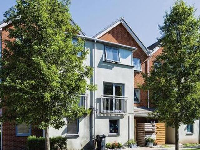 4 Bedroom Town House For Sale In Willesborough