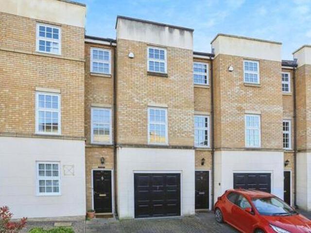 4 Bedroom Town House For Sale In York