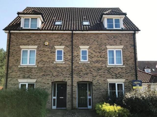 4 Bedroom Town House For Rent In Mildenhall