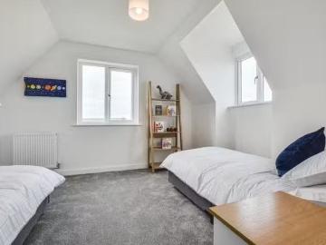 4 bedroom town house for rent in Scholars View, Houghton Le Sp.