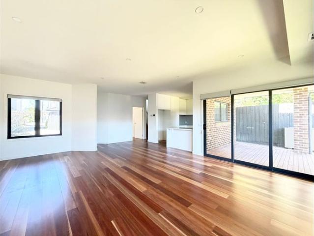 4 BEDROOM TOWN HOUSES IN A GREAT LOCATION