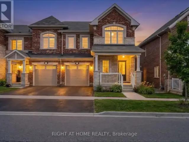 4 Bedroom Townhouse Milton ON 104470840