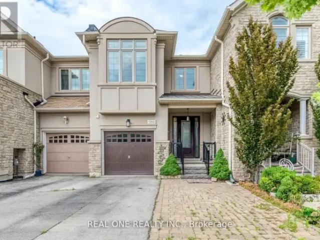 4 Bedroom Townhouse Oakville ON 103695265