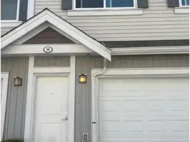4 Bedroom Townhouse Abbotsford BC 104142727
