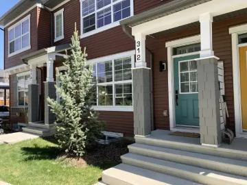 4 Bedroom Townhouse Calgary AB 103410774