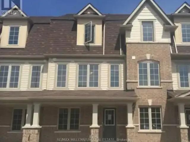 4 Bedroom Townhouse Cambridge ON 104471103