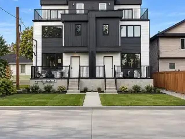 4 Bedroom Townhouse Edmonton AB 105602111