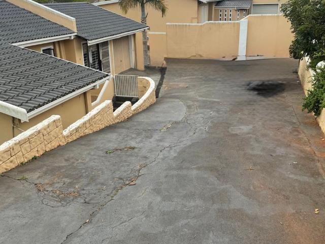 4 Bedroom Townhouse For Rent in Bluff, Durban