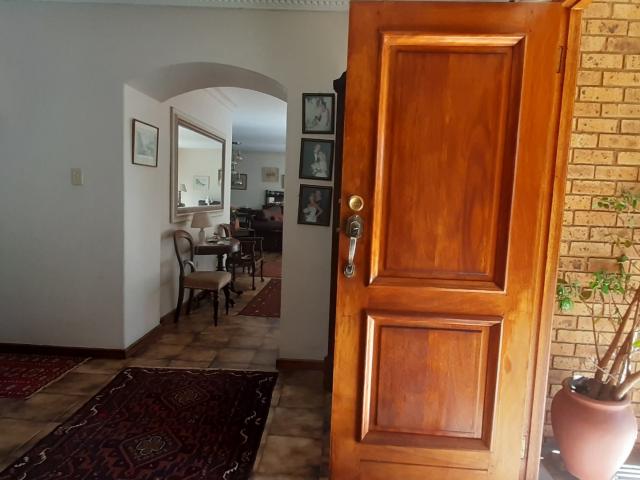 4 Bedroom Townhouse For Sale in Belgravia