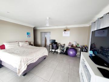 4 Bedroom Townhouse For Sale in Clansthal