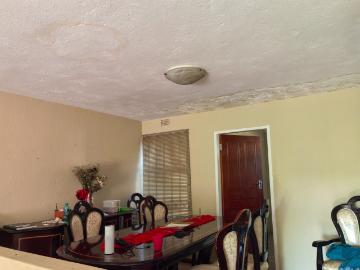 4 Bedroom Townhouse For Sale in Corlett Gardens